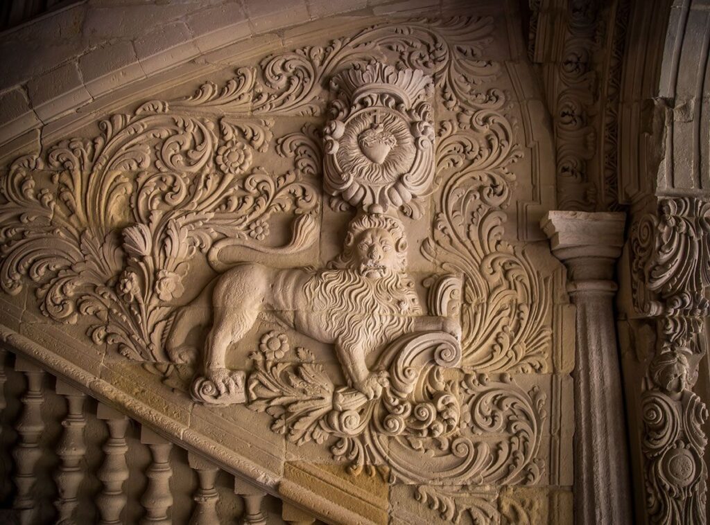 Turismo Baeza - Conoce todo lo que necesitas saber sobre el Palacio de Jabalquinto