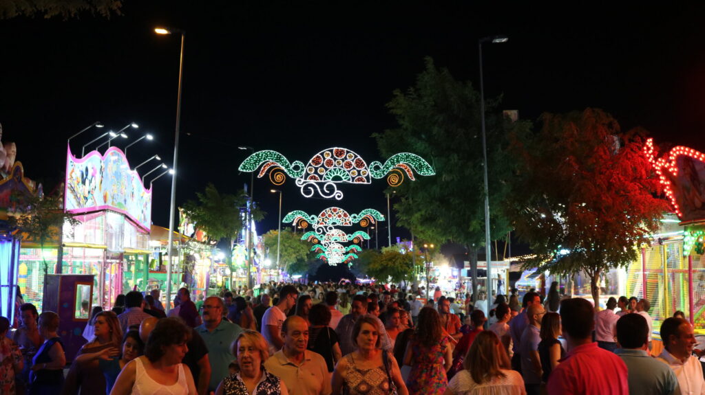 Turismo Baeza - La Feria de Agosto de Baeza: Fiesta, Cultura y Devoción a la Virgen del Alcázar