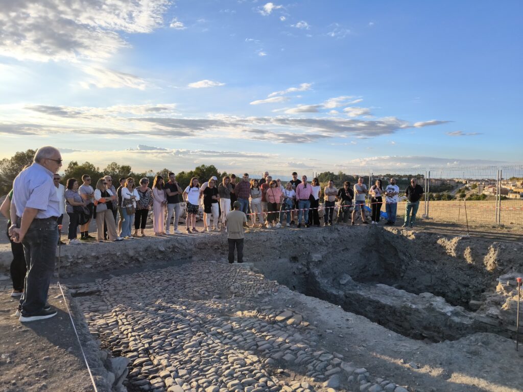 Turismo Baeza - Excavación del Cerro del Alcázar de Baeza: hallazgos arqueológicos