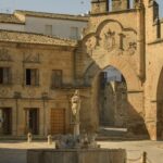 Turismo Baeza - La Plaza del Pópulo, uno de los rincones más fotografiados de Baeza